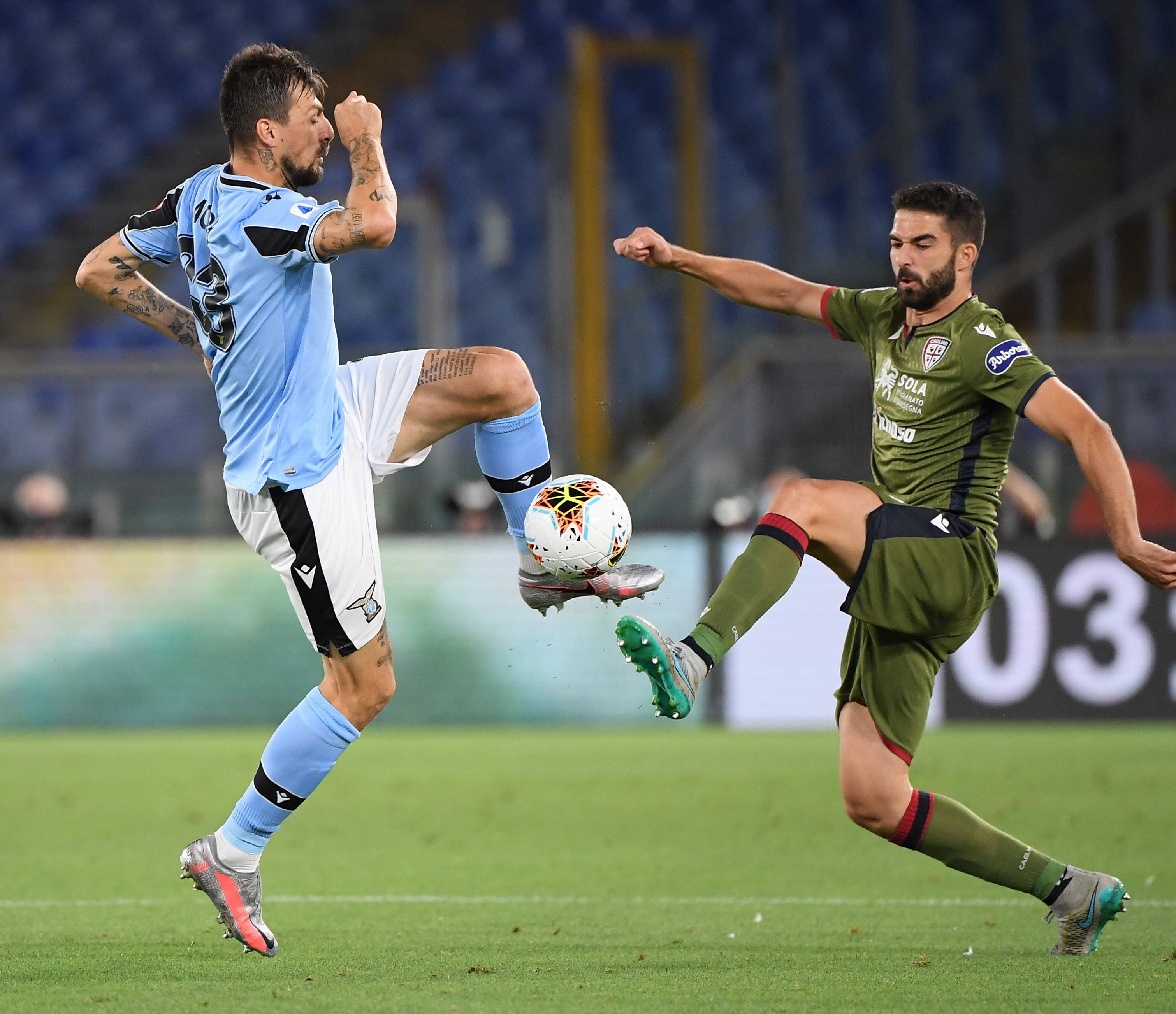 完成转会离 完成转会离