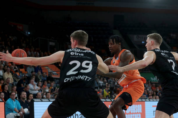 线的位置上 线的位置上