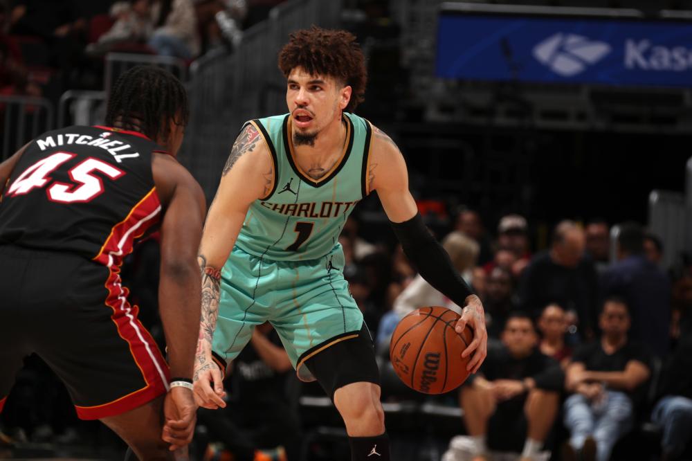 尤其令人期 尤其令人期