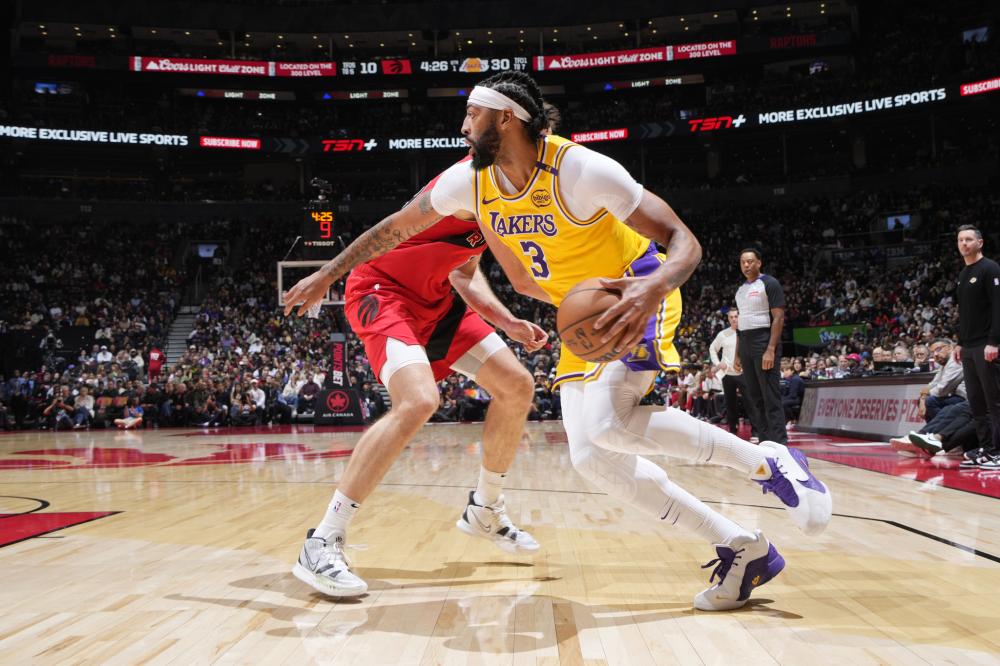 通过三中场 通过三中场